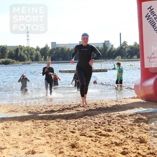 07.09.2025 - 19. Norderstedt Triathlon Luisa Fischer http://msf.ph/oto/8752657 07.09.2025 15:34:36 Schwimmen 1051, 1054, 1064, 1069, 1105, 1563 meine-sportfotos.de