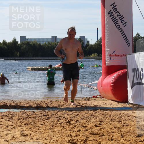 07.09.2025 - 19. Norderstedt Triathlon Luisa Fischer http://msf.ph/oto/8752674 07.09.2025 11:24:00 Schwimmen 800, 823 meine-sportfotos.de