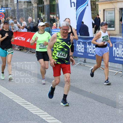 07.09.2025 - BARMER Alsterlauf Strokosch-Dieckow http://msf.ph/oto/8752718 07.09.2025 10:14:51 Ziel 2158, 2651, 2674, 3132, 3133, 3548, 3722, 3771, 4020, 4021, 4177, 4520, 4556, 4607, 4608, 4756, 4757, 4878, 4879, 5134, 5270, 5271, 5291, 5631, 8413 meine-sportfotos.de