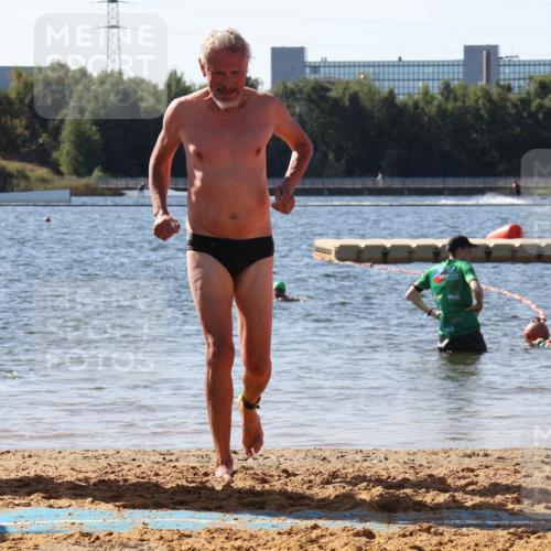 07.09.2025 - 19. Norderstedt Triathlon Luisa Fischer http://msf.ph/oto/8752720 07.09.2025 11:24:13 Schwimmen 192 meine-sportfotos.de