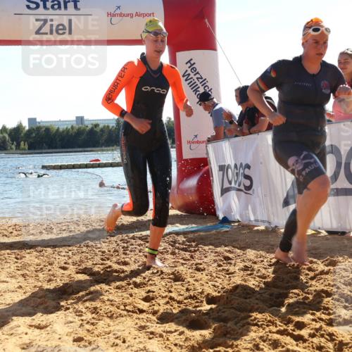 07.09.2025 - 19. Norderstedt Triathlon Luisa Fischer http://msf.ph/oto/8752741 07.09.2025 15:34:47 Schwimmen 1047, 1064, 1069, 1070, 1089, 1105 meine-sportfotos.de