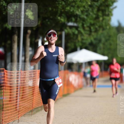 07.09.2025 - 19. Norderstedt Triathlon Michael Strokosch http://msf.ph/oto/8752766 07.09.2025 10:36:59 Laufen 1149 meine-sportfotos.de
