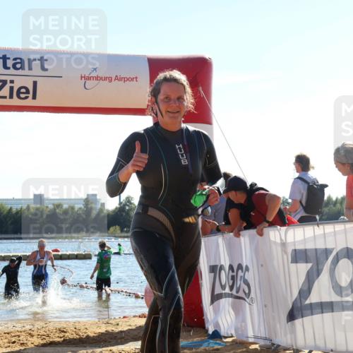 07.09.2025 - 19. Norderstedt Triathlon Luisa Fischer http://msf.ph/oto/8752777 07.09.2025 15:35:19 Schwimmen 1043, 1056, 1085 meine-sportfotos.de