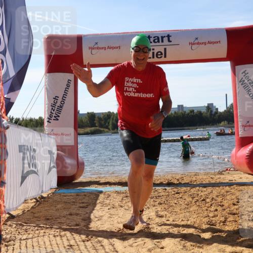 07.09.2025 - 19. Norderstedt Triathlon Luisa Fischer http://msf.ph/oto/8752822 07.09.2025 11:24:50 Schwimmen 830 meine-sportfotos.de