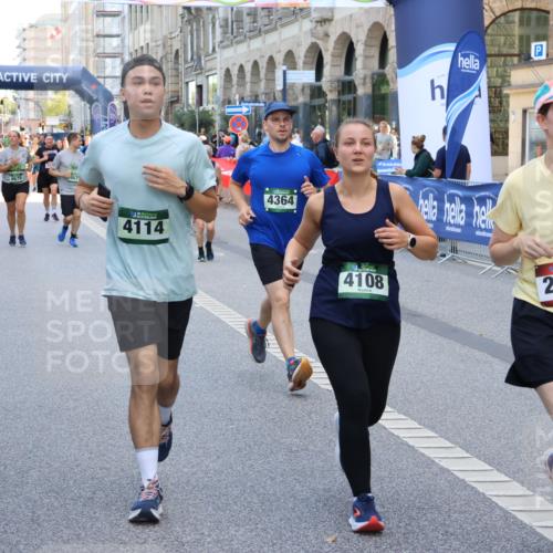 07.09.2025 - BARMER Alsterlauf Strokosch-Dieckow http://msf.ph/oto/8752847 07.09.2025 10:14:47 Ziel 2158, 2651, 2674, 3132, 3133, 3722, 3771, 4020, 4021, 4177, 4520, 4556, 4607, 4608, 4878, 4879, 5134, 5270, 5271, 5281, 5291, 5631, 8413 meine-sportfotos.de