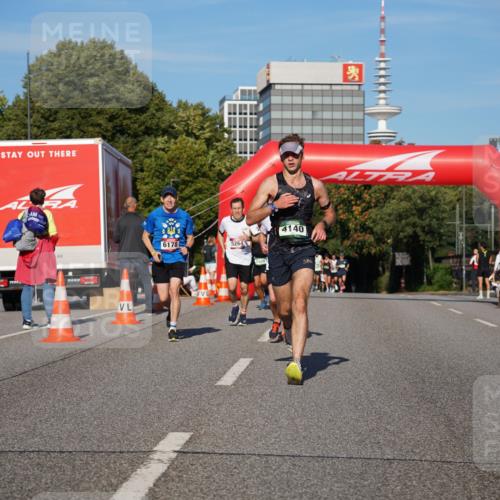 07.09.2025 - BARMER Alsterlauf Yannick Fuchs http://msf.ph/oto/8752856 07.09.2025 09:36:34 Laufen 6178, 5264, 4140 meine-sportfotos.de