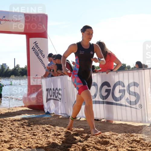 07.09.2025 - 19. Norderstedt Triathlon Luisa Fischer http://msf.ph/oto/8752879 07.09.2025 15:35:49 Schwimmen 509, 1058, 1077, 1088 meine-sportfotos.de