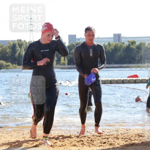 07.09.2025 - 19. Norderstedt Triathlon Luisa Fischer http://msf.ph/oto/8752883 07.09.2025 15:35:50 Schwimmen 509, 1058, 1077, 1088 meine-sportfotos.de