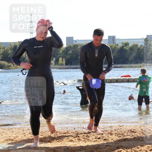 07.09.2025 - 19. Norderstedt Triathlon Luisa Fischer http://msf.ph/oto/8752884 07.09.2025 15:35:51 Schwimmen 509, 1058, 1077, 1088 meine-sportfotos.de