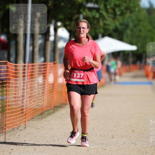07.09.2025 - 19. Norderstedt Triathlon Michael Strokosch http://msf.ph/oto/8752896 07.09.2025 10:37:09 Laufen 1137 meine-sportfotos.de