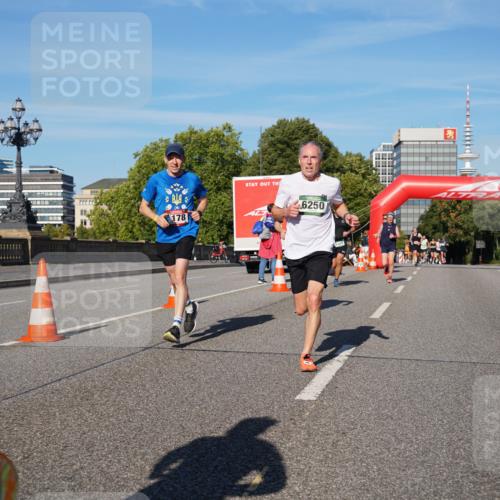 07.09.2025 - BARMER Alsterlauf Yannick Fuchs http://msf.ph/oto/8752899 07.09.2025 09:36:37 Laufen 178, 6250 meine-sportfotos.de