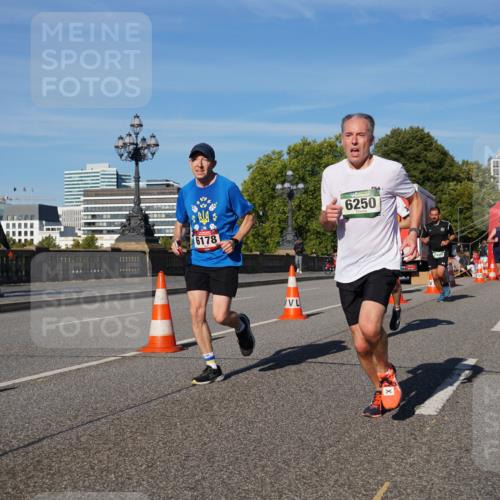 07.09.2025 - BARMER Alsterlauf Yannick Fuchs http://msf.ph/oto/8752929 07.09.2025 09:36:37 Laufen 6178, 6250, 1, 4 meine-sportfotos.de