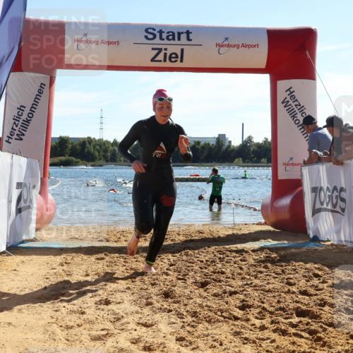 07.09.2025 - 19. Norderstedt Triathlon Luisa Fischer http://msf.ph/oto/8752980 07.09.2025 15:36:04 Schwimmen 509, 1050, 1075, 1088 meine-sportfotos.de