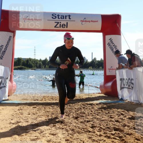 07.09.2025 - 19. Norderstedt Triathlon Luisa Fischer http://msf.ph/oto/8752982 07.09.2025 15:36:05 Schwimmen 1050, 1075, 1088 meine-sportfotos.de