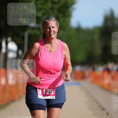 07.09.2025 - 19. Norderstedt Triathlon Michael Strokosch http://msf.ph/oto/8753021 07.09.2025 10:37:19 Laufen 1125 meine-sportfotos.de