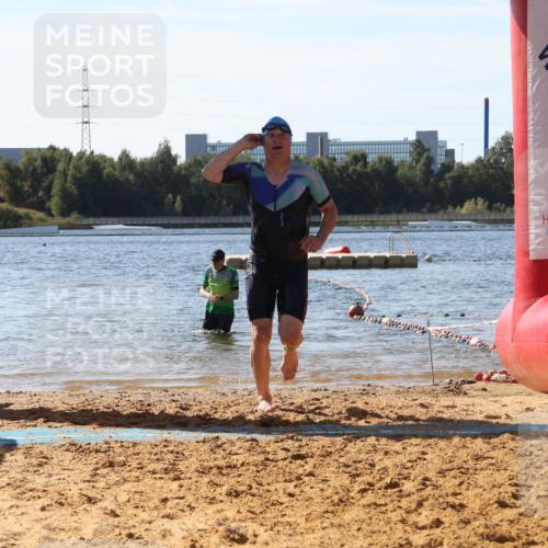 07.09.2025 - 19. Norderstedt Triathlon Luisa Fischer http://msf.ph/oto/8753040 07.09.2025 11:27:21 Schwimmen 170 meine-sportfotos.de