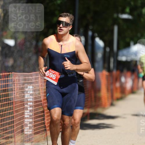07.09.2025 - 19. Norderstedt Triathlon Michael Strokosch http://msf.ph/oto/8753086 07.09.2025 12:46:59 Laufen 696, 776, 1213, 1247 meine-sportfotos.de