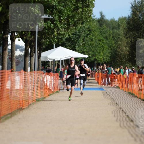07.09.2025 - 19. Norderstedt Triathlon Michael Strokosch http://msf.ph/oto/8753108 07.09.2025 10:38:19 Laufen 1138 meine-sportfotos.de