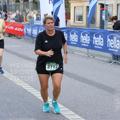 07.09.2025 - BARMER Alsterlauf Strokosch-Dieckow http://msf.ph/oto/8753110 07.09.2025 10:14:44 Ziel 2158, 2651, 3132, 3133, 3722, 3736, 3771, 3904, 4020, 4021, 4177, 4520, 4556, 4607, 4608, 4878, 4879, 5134, 5270, 5271, 5280, 5281, 5291, 5631, 6345, 8413 meine-sportfotos.de