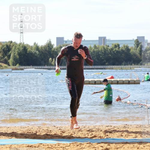 07.09.2025 - 19. Norderstedt Triathlon Luisa Fischer http://msf.ph/oto/8753133 07.09.2025 11:38:24 Schwimmen 791 meine-sportfotos.de