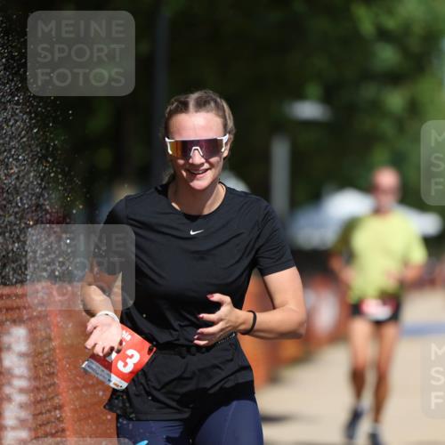 07.09.2025 - 19. Norderstedt Triathlon Michael Strokosch http://msf.ph/oto/8753138 07.09.2025 12:47:01 Laufen 696, 776, 1213, 1247 meine-sportfotos.de