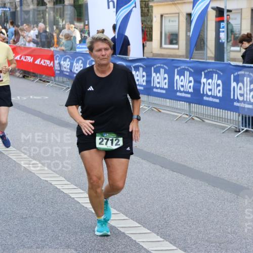 07.09.2025 - BARMER Alsterlauf Strokosch-Dieckow http://msf.ph/oto/8753144 07.09.2025 10:14:44 Ziel 2158, 2651, 3132, 3133, 3722, 3736, 3771, 3904, 4020, 4021, 4177, 4520, 4556, 4607, 4608, 4878, 4879, 5134, 5270, 5271, 5280, 5281, 5291, 5631, 6345, 8413 meine-sportfotos.de