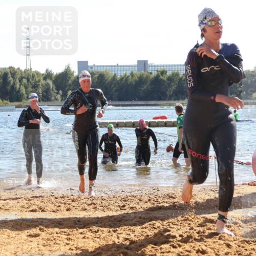 07.09.2025 - 19. Norderstedt Triathlon Luisa Fischer http://msf.ph/oto/8753200 07.09.2025 15:36:49 Schwimmen 1067, 1076, 1090, 1095, 1103 meine-sportfotos.de