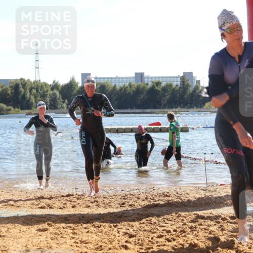 07.09.2025 - 19. Norderstedt Triathlon Luisa Fischer http://msf.ph/oto/8753203 07.09.2025 15:36:49 Schwimmen 1067, 1076, 1090, 1095, 1103 meine-sportfotos.de