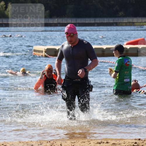 07.09.2025 - 19. Norderstedt Triathlon Luisa Fischer http://msf.ph/oto/8753216 07.09.2025 11:39:24 Schwimmen 168, 1346 meine-sportfotos.de