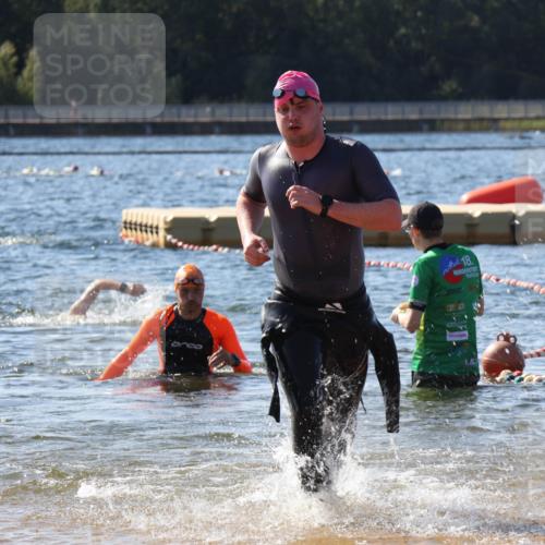 07.09.2025 - 19. Norderstedt Triathlon Luisa Fischer http://msf.ph/oto/8753224 07.09.2025 11:39:24 Schwimmen 168, 1346 meine-sportfotos.de