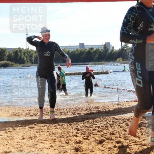 07.09.2025 - 19. Norderstedt Triathlon Luisa Fischer http://msf.ph/oto/8753233 07.09.2025 15:36:52 Schwimmen 1076, 1079, 1090, 1095, 1103 meine-sportfotos.de
