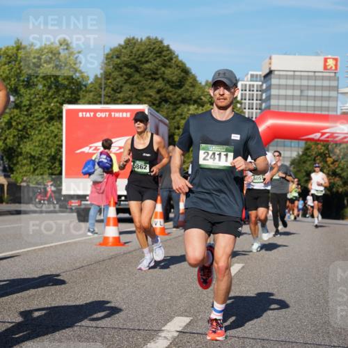 07.09.2025 - BARMER Alsterlauf Yannick Fuchs http://msf.ph/oto/8753270 07.09.2025 09:36:49 Laufen 36, 8113, 5862, 2411, 6051 meine-sportfotos.de