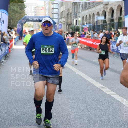 07.09.2025 - BARMER Alsterlauf Strokosch-Dieckow http://msf.ph/oto/8753272 07.09.2025 10:14:37 Ziel 2736, 3455, 3722, 3736, 3771, 3904, 4520, 4607, 4608, 4883, 5036, 5270, 5271, 5280, 5281, 6344, 6345, 8413 meine-sportfotos.de