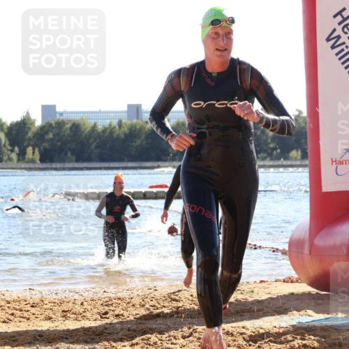 07.09.2025 - 19. Norderstedt Triathlon Luisa Fischer http://msf.ph/oto/8753275 07.09.2025 15:36:57 Schwimmen 1052, 1076, 1079, 1090, 1091, 1095 meine-sportfotos.de
