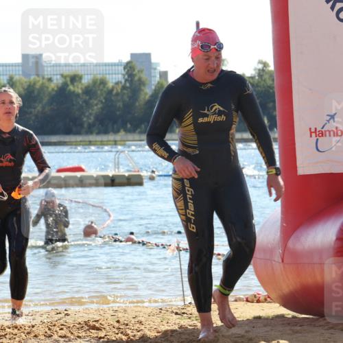 07.09.2025 - 19. Norderstedt Triathlon Luisa Fischer http://msf.ph/oto/8753287 07.09.2025 15:37:01 Schwimmen 1052, 1076, 1079, 1090, 1091, 1095 meine-sportfotos.de