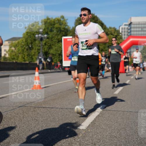 07.09.2025 - BARMER Alsterlauf Yannick Fuchs http://msf.ph/oto/8753340 07.09.2025 09:36:52 Laufen 60 meine-sportfotos.de