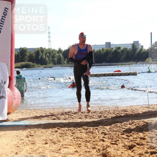 07.09.2025 - 19. Norderstedt Triathlon Luisa Fischer http://msf.ph/oto/8753400 07.09.2025 15:37:28 Schwimmen 1100, 1600 meine-sportfotos.de