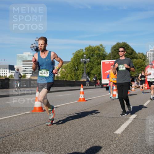 07.09.2025 - BARMER Alsterlauf Yannick Fuchs http://msf.ph/oto/8753402 07.09.2025 09:36:53 Laufen 4949, 2699 meine-sportfotos.de