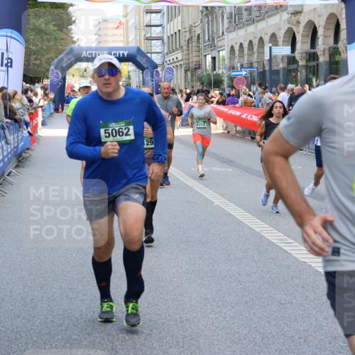 07.09.2025 - BARMER Alsterlauf Strokosch-Dieckow http://msf.ph/oto/8753405 07.09.2025 10:14:37 Ziel 2736, 3455, 3722, 3736, 3771, 3904, 4520, 4607, 4608, 4883, 5036, 5270, 5271, 5280, 5281, 6344, 6345, 8413 meine-sportfotos.de