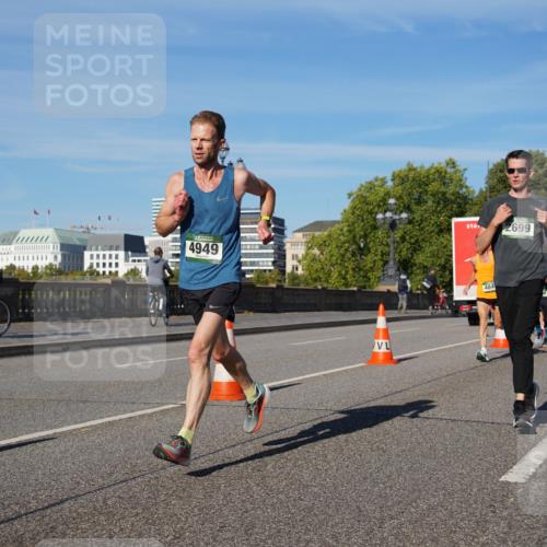 07.09.2025 - BARMER Alsterlauf Yannick Fuchs http://msf.ph/oto/8753411 07.09.2025 09:36:53 Laufen 4949, 2699, 484, 8040 meine-sportfotos.de