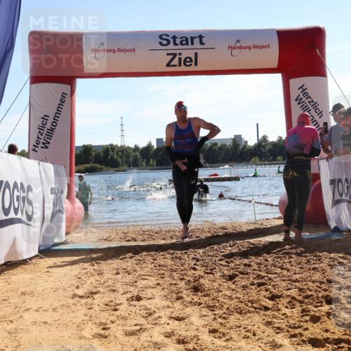 07.09.2025 - 19. Norderstedt Triathlon Luisa Fischer http://msf.ph/oto/8753413 07.09.2025 15:37:29 Schwimmen 1100, 1600 meine-sportfotos.de