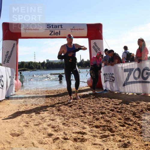 07.09.2025 - 19. Norderstedt Triathlon Luisa Fischer http://msf.ph/oto/8753424 07.09.2025 15:37:30 Schwimmen 1100, 1600 meine-sportfotos.de