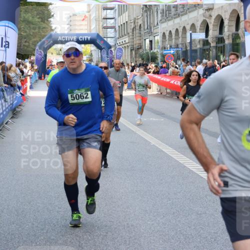 07.09.2025 - BARMER Alsterlauf Strokosch-Dieckow http://msf.ph/oto/8753432 07.09.2025 10:14:37 Ziel 2736, 3455, 3722, 3736, 3771, 3904, 4520, 4607, 4608, 4883, 5036, 5270, 5271, 5280, 5281, 6344, 6345, 8413 meine-sportfotos.de