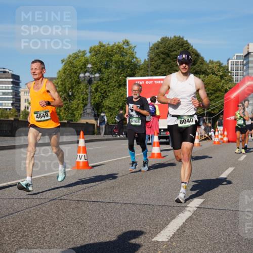07.09.2025 - BARMER Alsterlauf Yannick Fuchs http://msf.ph/oto/8753463 07.09.2025 09:36:55 Laufen 4849, 26, 48112, 6108, 8040 meine-sportfotos.de
