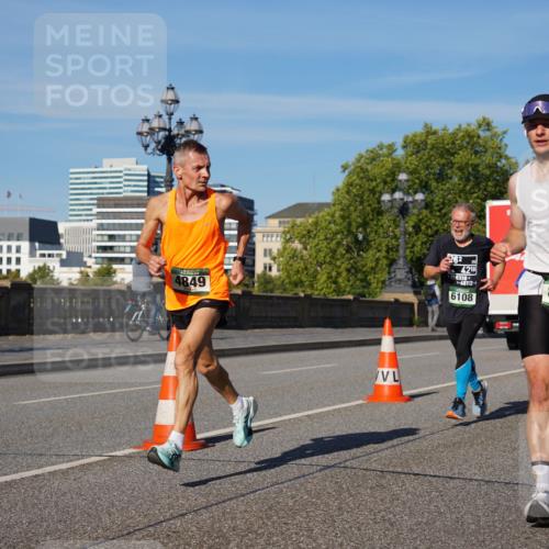 07.09.2025 - BARMER Alsterlauf Yannick Fuchs http://msf.ph/oto/8753486 07.09.2025 09:36:55 Laufen 4849, 262, 4219, 138336, 48112, 6108, 8040 meine-sportfotos.de