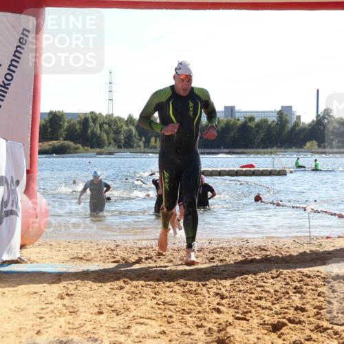 07.09.2025 - 19. Norderstedt Triathlon Luisa Fischer http://msf.ph/oto/8753487 07.09.2025 15:37:45 Schwimmen 1097, 1552, 1597, 1604 meine-sportfotos.de