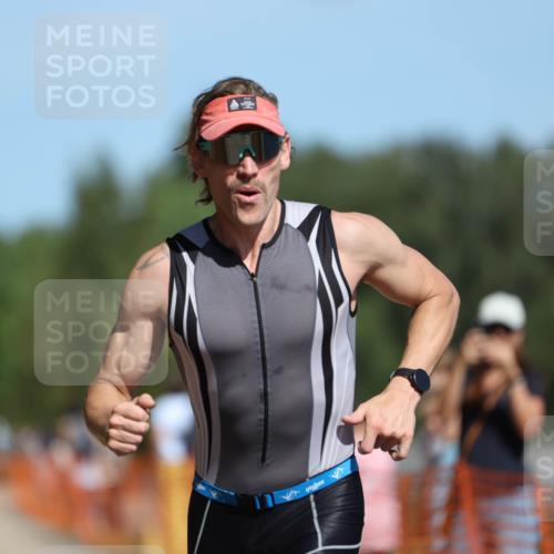 07.09.2025 - 19. Norderstedt Triathlon Michael Strokosch http://msf.ph/oto/8753496 07.09.2025 12:47:25 Laufen 151, 227 meine-sportfotos.de