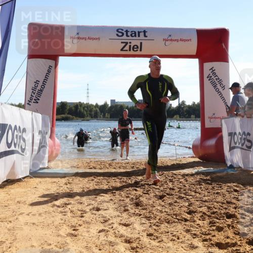 07.09.2025 - 19. Norderstedt Triathlon Luisa Fischer http://msf.ph/oto/8753501 07.09.2025 15:37:46 Schwimmen 1097, 1552, 1597, 1604 meine-sportfotos.de