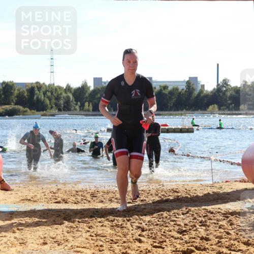 07.09.2025 - 19. Norderstedt Triathlon Luisa Fischer http://msf.ph/oto/8753517 07.09.2025 15:37:48 Schwimmen 1060, 1097, 1108, 1552, 1597, 1604 meine-sportfotos.de