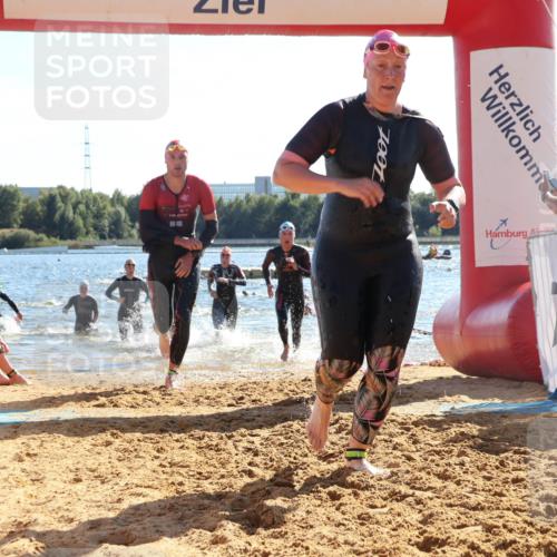 07.09.2025 - 19. Norderstedt Triathlon Luisa Fischer http://msf.ph/oto/8753584 07.09.2025 15:37:57 Schwimmen 1046, 1049, 1060, 1078, 1084, 1097, 1108, 1572, 1604, 1626, 1629 meine-sportfotos.de